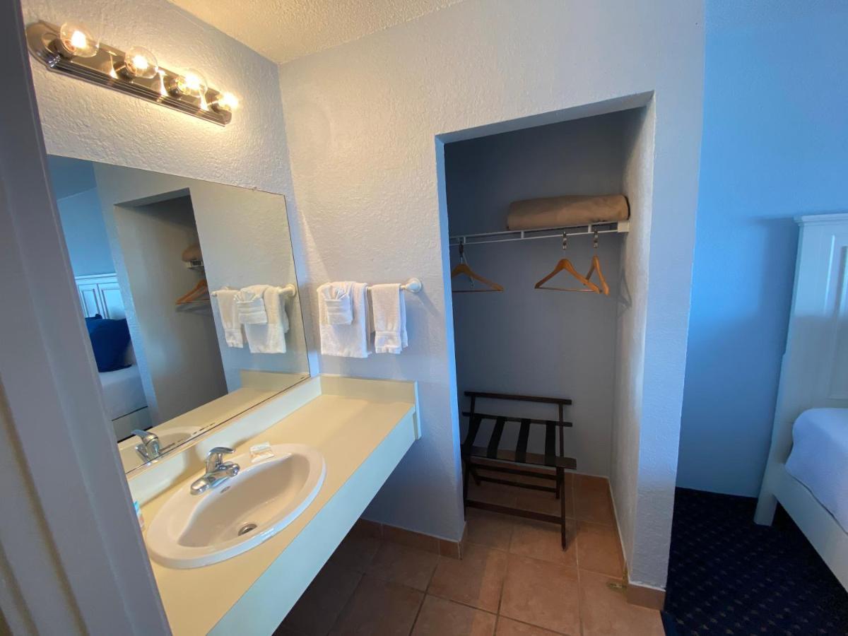 אורמונד ביץ Coral Sands Inn מראה חיצוני תמונה