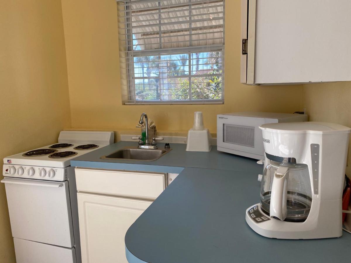 אורמונד ביץ Coral Sands Inn מראה חיצוני תמונה